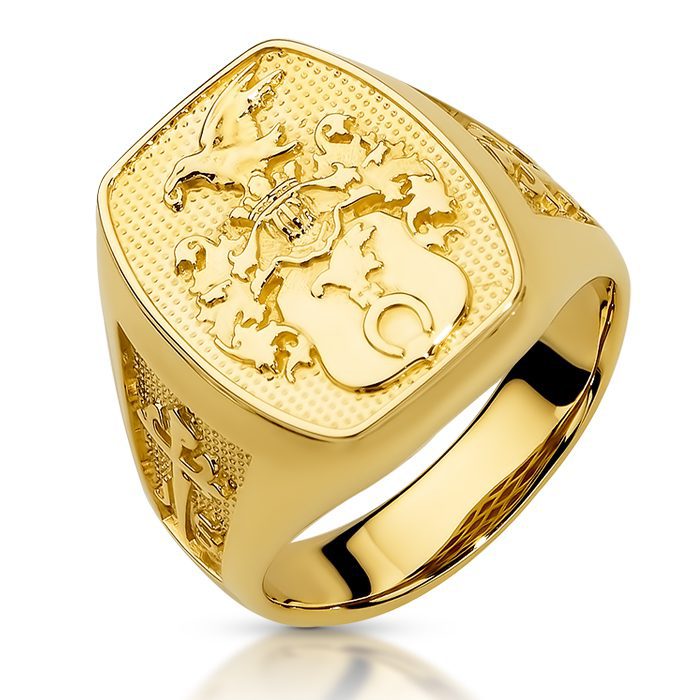 Złoty sygnet rodowy. Zdjęcie produktowe-fotic.pl